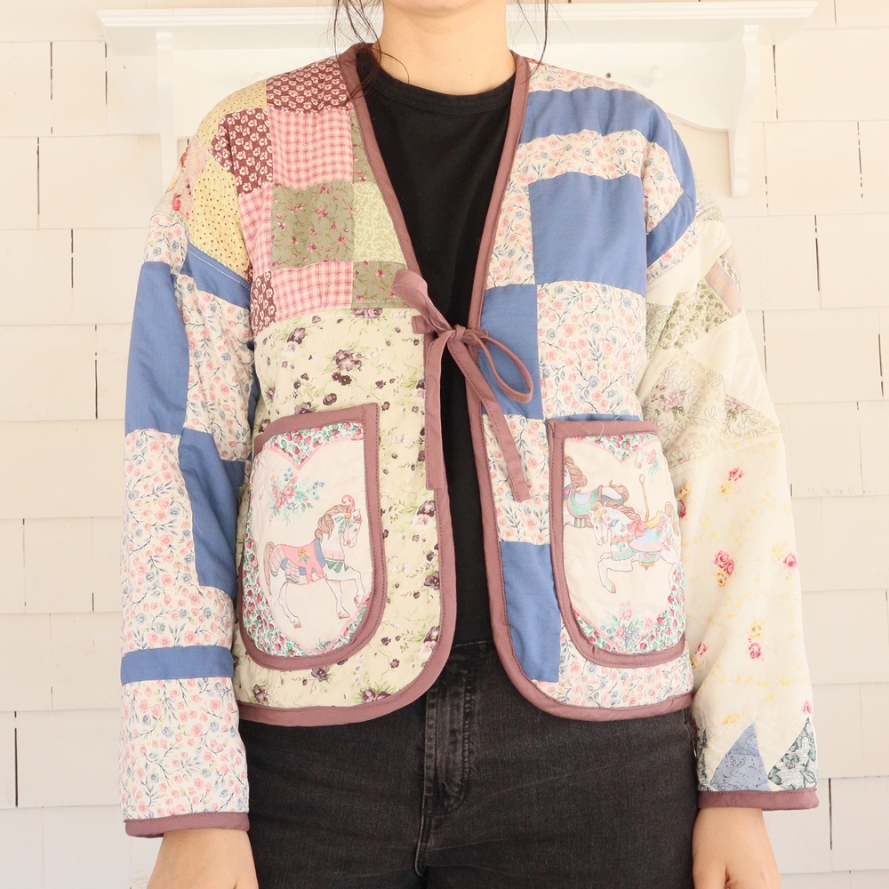Upcycled Patchwork Quilted Cardigan Jacket With Bow S • M • L - Picture 7 of 10